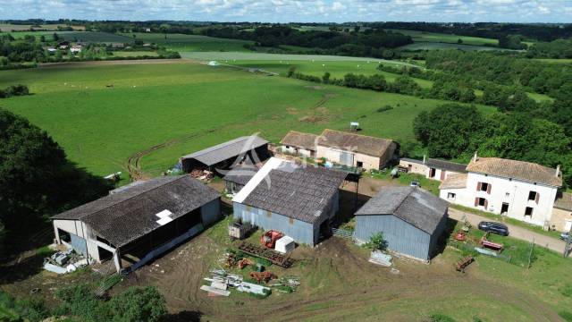Explotaci&oacute;n ovina En venta Deux-S&egrave;vres
