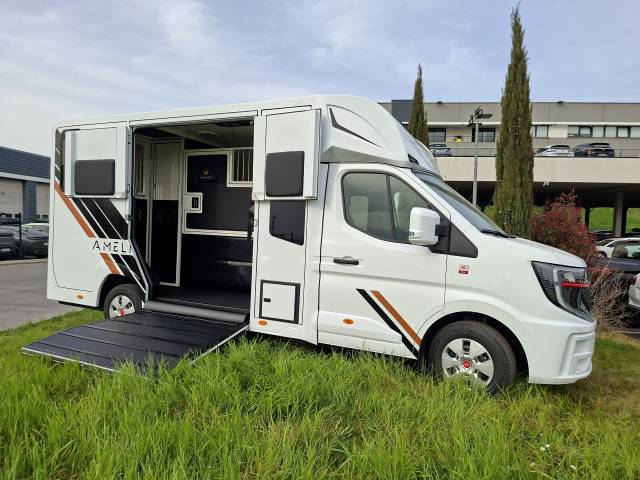 Furgoneta para caballos Ameline HARAS 2026 Nuevo