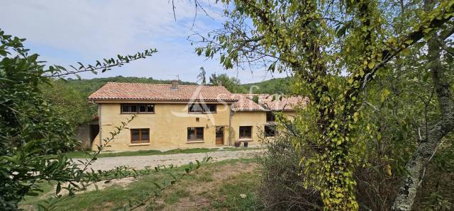 Explotaci&oacute;n agr&iacute;cola En venta Ari&egrave;ge