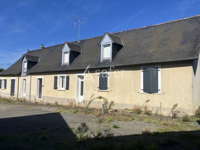 Explotaci&oacute;n av&iacute;cola En venta Mayenne