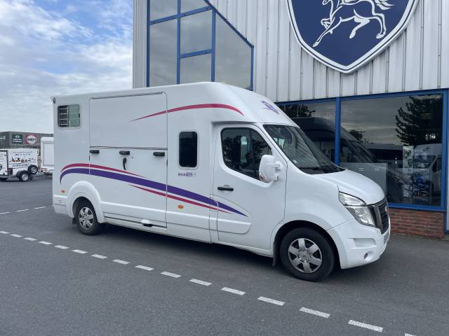 Furgoneta para caballos Barbot Interstar 2023 De segunda mano