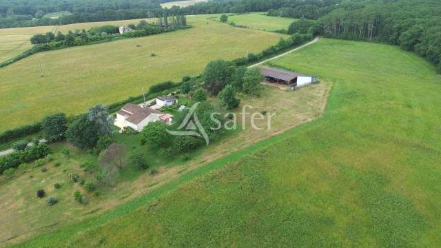 Explotaci&oacute;n agr&iacute;cola En venta Lot y Garona