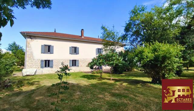 Albergue ecuestre En venta Ain