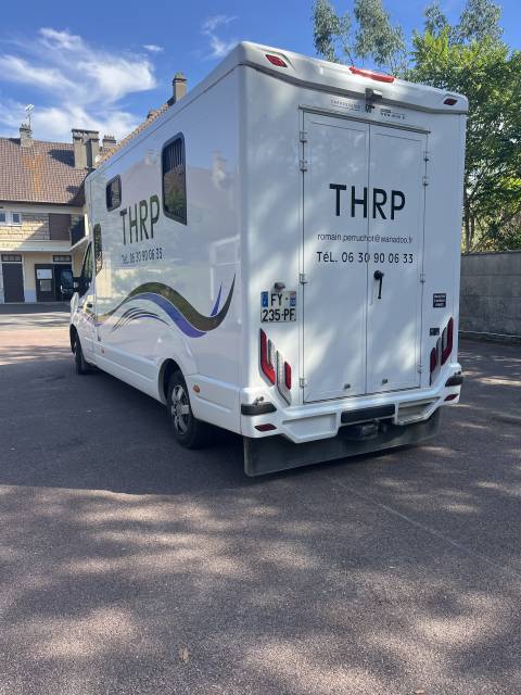 Van caballos Renault master renault mtm 2 Caballos 2021 De segunda mano