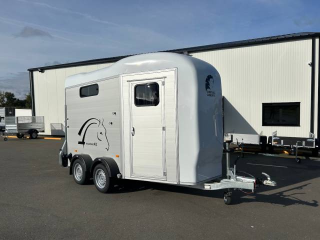Van caballos Cheval Libert&eacute; Touring xl 2 Caballos 2026 Nuevo