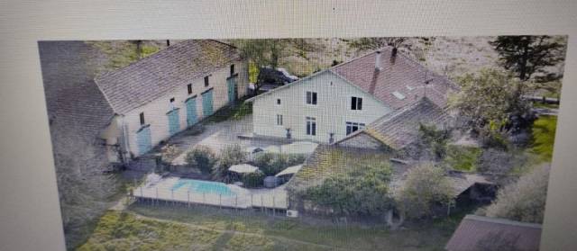Bonita residencia ecuestre En venta Landas