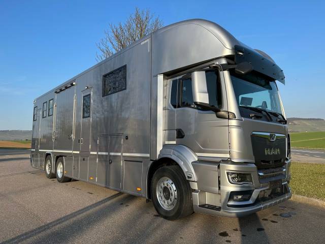 Cami&oacute;n para caballos HTI MAN TGS 26.470 HTI PROFESSIONAL 8 2026 Nuevo
