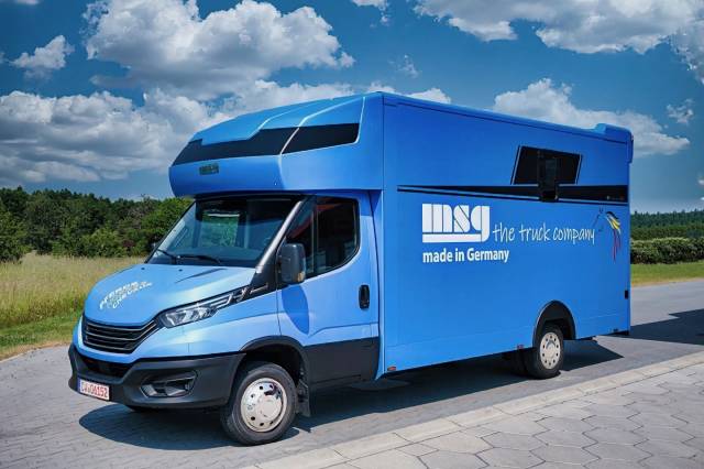 Cami&oacute;n para caballos Iveco IVECO DAILY 50.210 MSG STABLEHOPPER XXL 2026 Nuevo