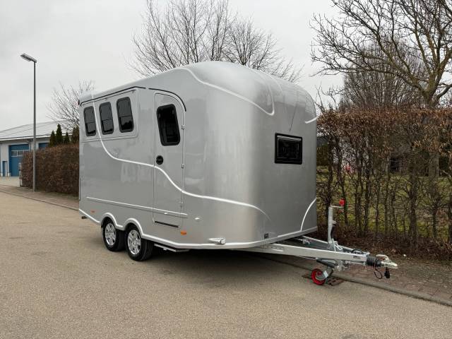 Remolque Caballos Anka REMORQUE ANKA 3 CHEVAUX & HOME CAR 2026 Nuevo
