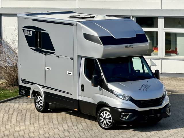 Furgoneta para caballos Iveco IVECO DAILY 35-210 HI-MATIC MSG STALLION LIGHT 2026 Nuevo