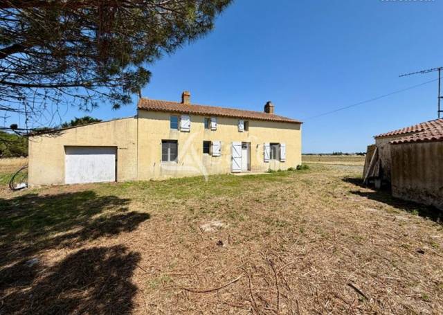 Propiedad rural En venta Vend&eacute;e
