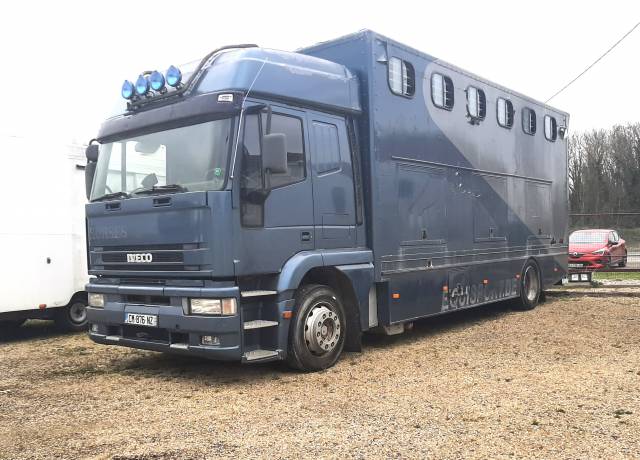 Cami&oacute;n para caballos Iveco  1997 De segunda mano