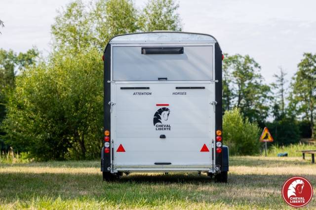 Van caballos Cheval Liberté minimax 3 Caballos 2025 Nuevo