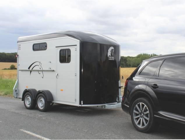 Van caballos Cheval Libert&eacute; MULTIMAX 2 Caballos 2026 Nuevo