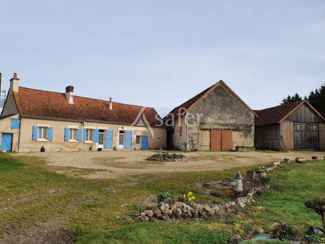 Explotación avícola En venta Sarthe