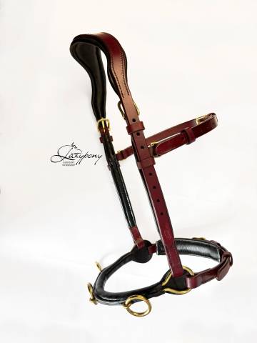 Cabezada serreta francesa de estilo barroco Lazypony