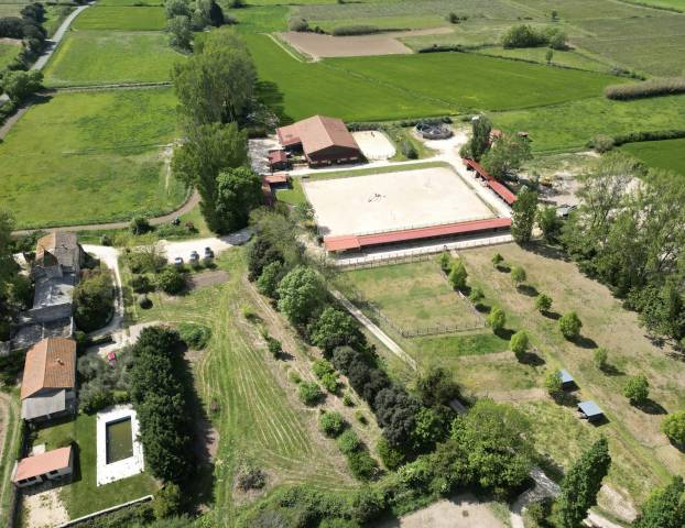 Albergue ecuestre En venta Gard