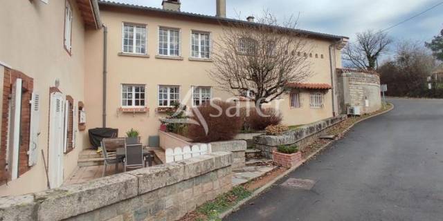 Propiedad ecuestre En venta Puy-de-Dôme