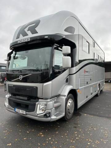 Camión para caballos Otra marca VOLVO 0 De segunda mano