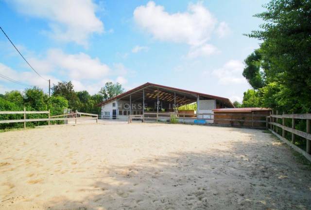 Acaballadero En venta Isère