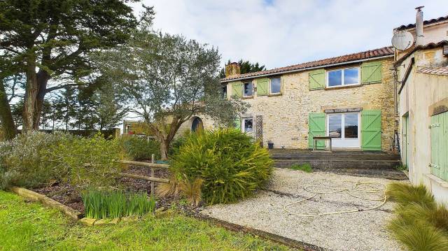 Propiedad ecuestre En venta Charente Marítimo