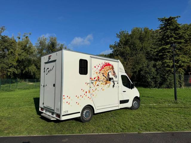 Furgoneta para caballos Les Vans ACR Pégase  2016 De segunda mano