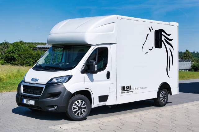 Furgoneta para caballos Otra marca PEUGEOT 0 Nuevo