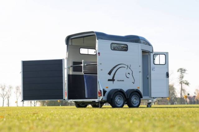 Van caballos Cheval Liberté Touring jumping 2 Caballos 2024 Nuevo