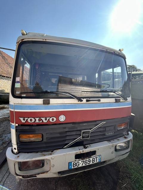 Camión para caballos Volvo  1990 De segunda mano