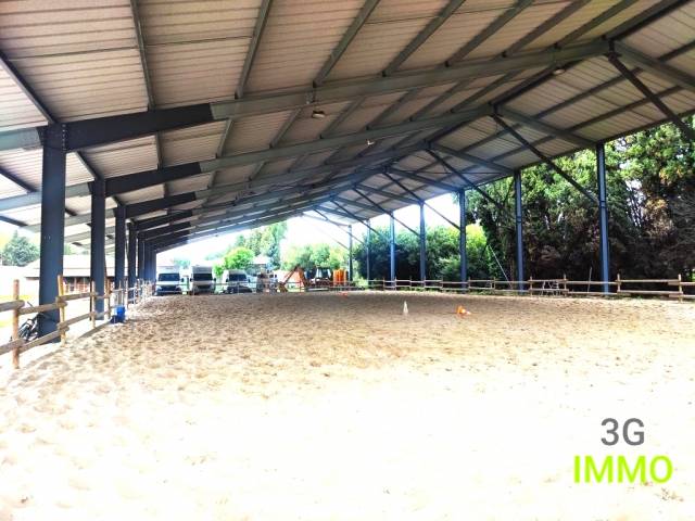 Cuadra de propietarios En venta Bocas del Ródano