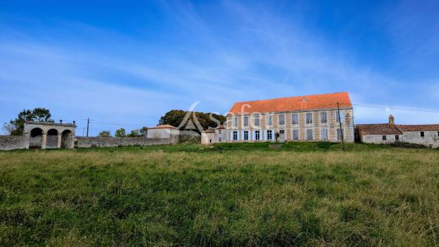 Propiedad rural En venta Deux-Sèvres