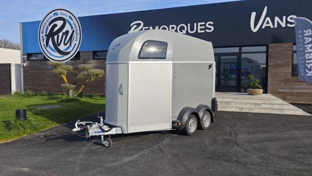 Van caballos Ifor Williams HBEco 506 2 Caballos 2026 Nuevo