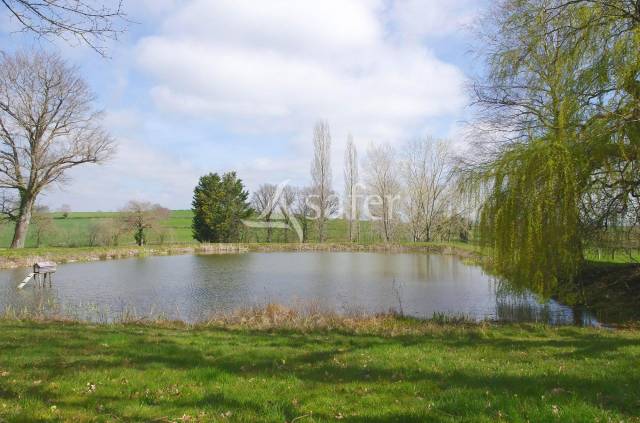 Propiedad rural En venta Deux-Sèvres