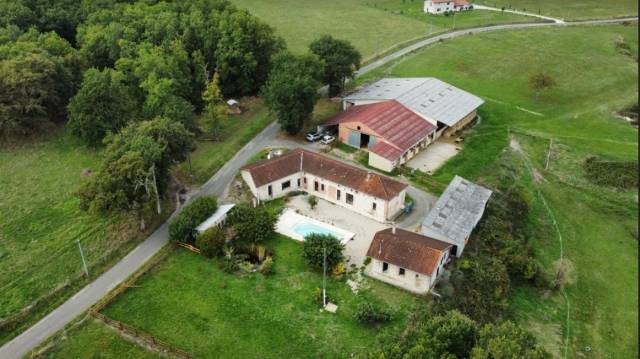 Bonita residencia ecuestre En venta Tarn y Garona