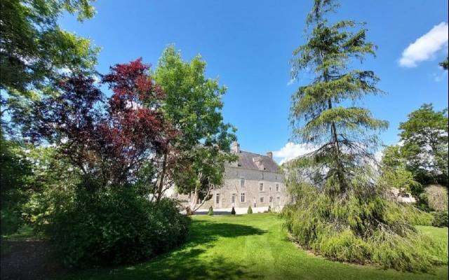 Bonita residencia ecuestre En venta Calvados