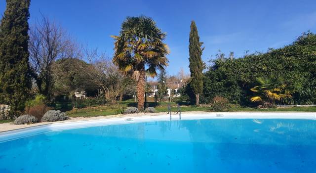 Bonita residencia ecuestre En venta Charente Marítimo