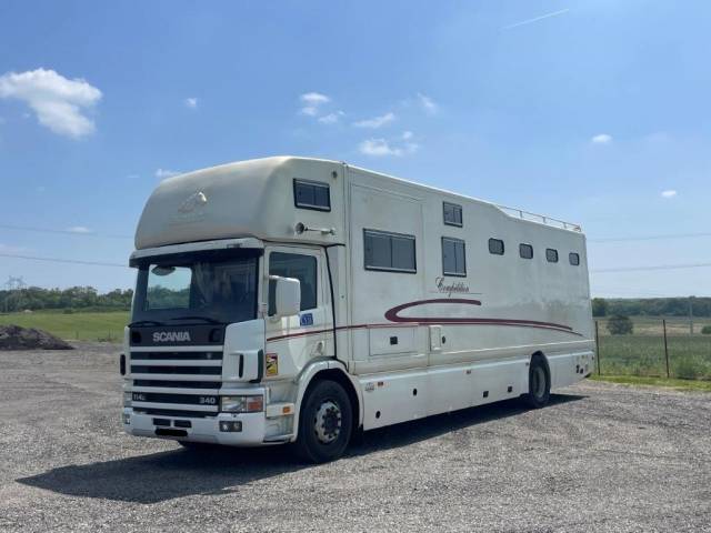 Camión para caballos Scania Donguy 2001 De segunda mano