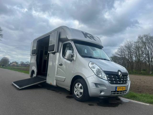Renault Master 2018 5 plazas Automático Krismar