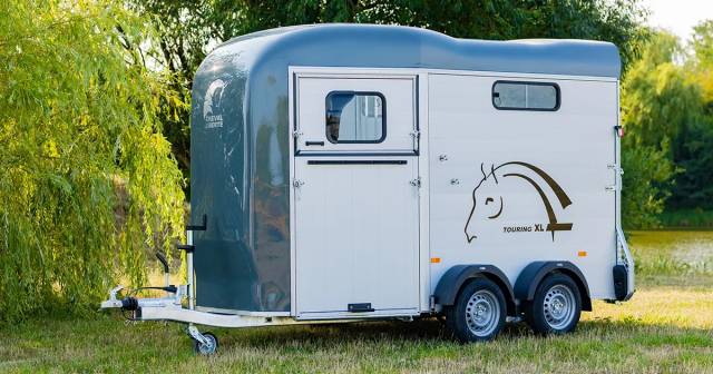 Van caballos Cheval Liberté  2 Caballos 2025 Nuevo