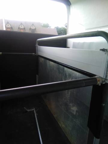 Van caballos Cheval Liberté REM 2 Caballos 2014 De segunda mano