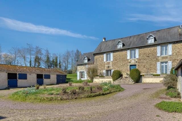 Bonita residencia ecuestre En venta Calvados