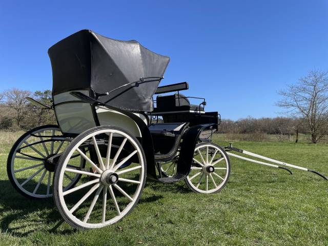 Coche enganches - Victoria   