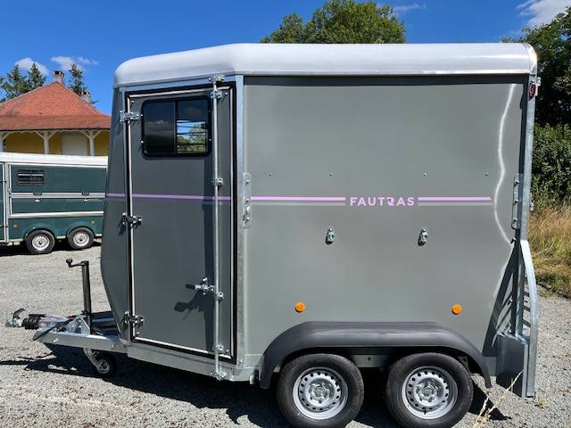 Van caballos Fautras Provan Classic 2 Caballos 2025 Nuevo