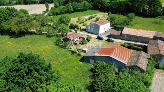Propiedad ecuestre En venta Deux-Sèvres