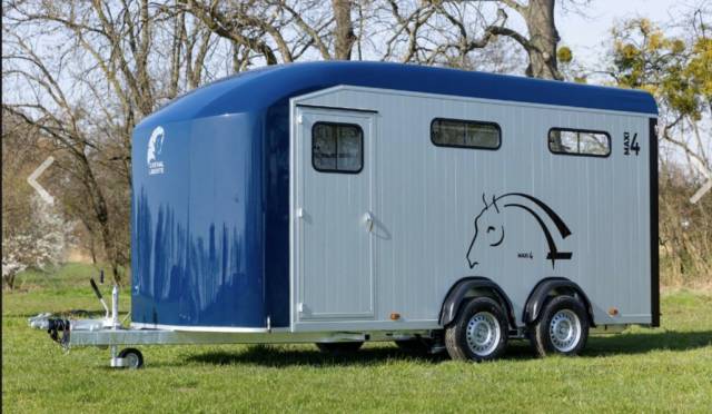 Van caballos Cheval Liberté 4max 4 Caballos 2023 De segunda mano