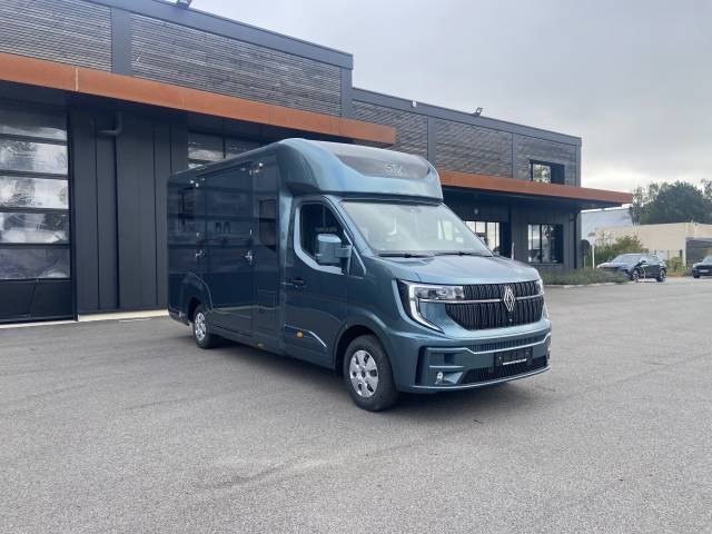 Furgoneta para caballos STX  2025 Nuevo