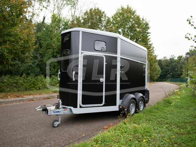 Van caballos Ifor Williams HB 511 PONT PORTE 2 Caballos 2025 Nuevo