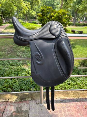 ? Silla de Doma - dressage saddle - Talla 16 - Premium