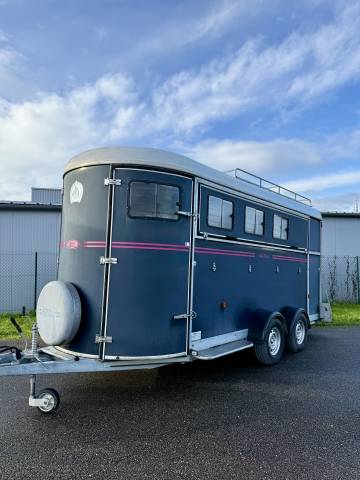 Van caballos Fautras OBLIC +4 4 Caballos 2019 De segunda mano