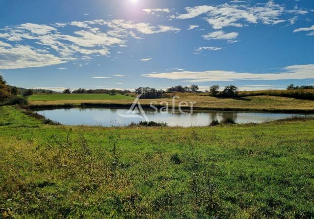 Explotaci&oacute;n agr&iacute;cola En venta Altos Pirineos